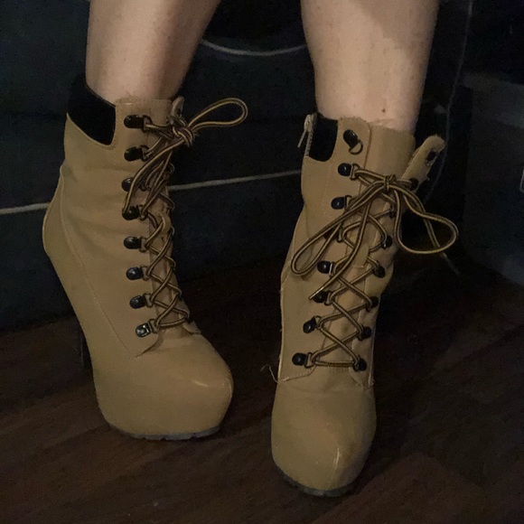 🧟‍♀️👻Booties😈 - Picture 2 of 3